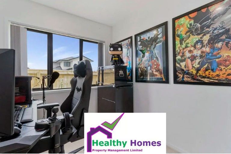 Photo of property in 10 Verdot Close, Kumeu, 0810