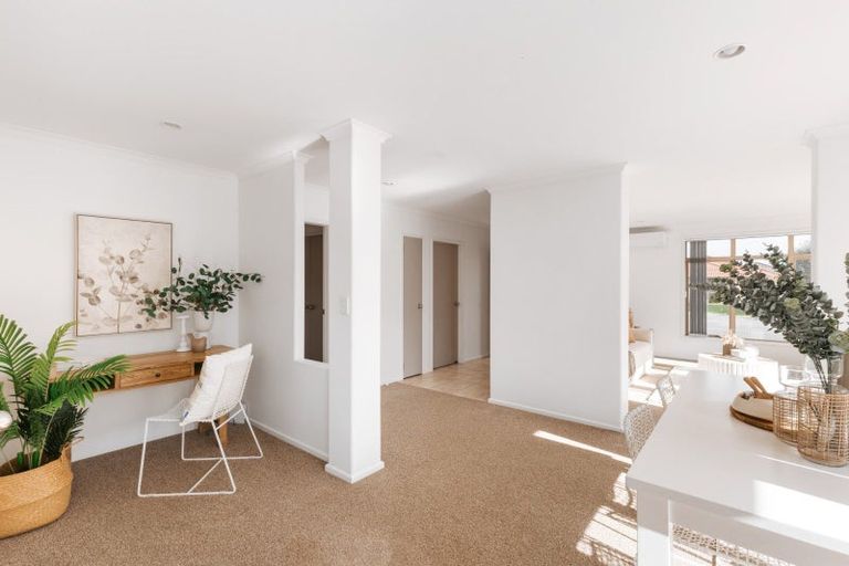 Photo of property in 31 Beachmere Place, Papamoa Beach, Papamoa, 3118