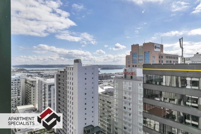 Photo of property in 75 Victoria Avenue, Palmerston North, 4410