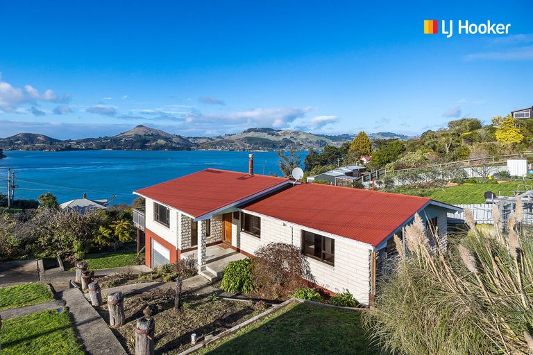 Photo of property in 5 Burns Street, Port Chalmers, 9023