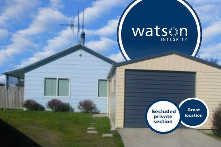 Photo of property in 93 Hillcrest Drive, Kelvin Grove, Palmerston North, 4414