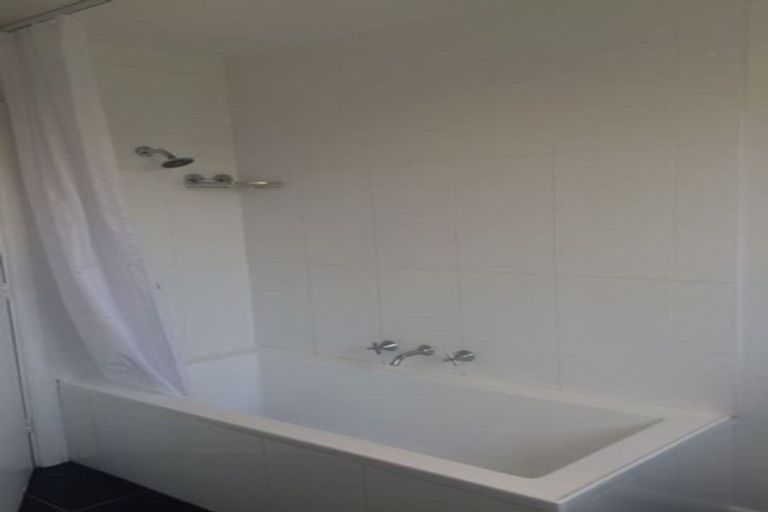 Photo of property in 9b Blairdon Place, Bishopdale, Christchurch, 8053