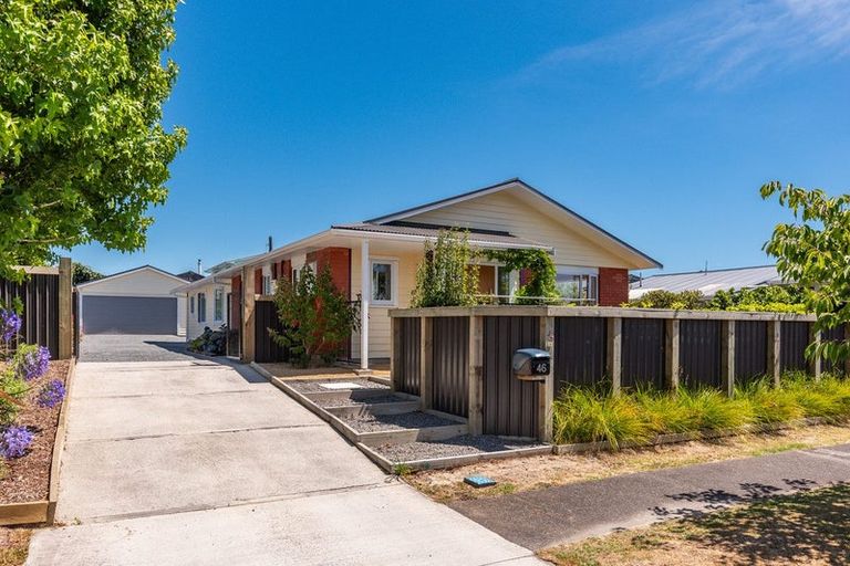 Photo of property in 46 Sylvan Avenue, Waikanae, 5036