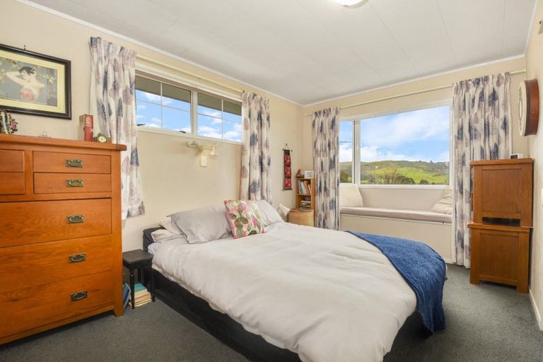 Photo of property in 7 Aries Place, Kawaha Point, Rotorua, 3010