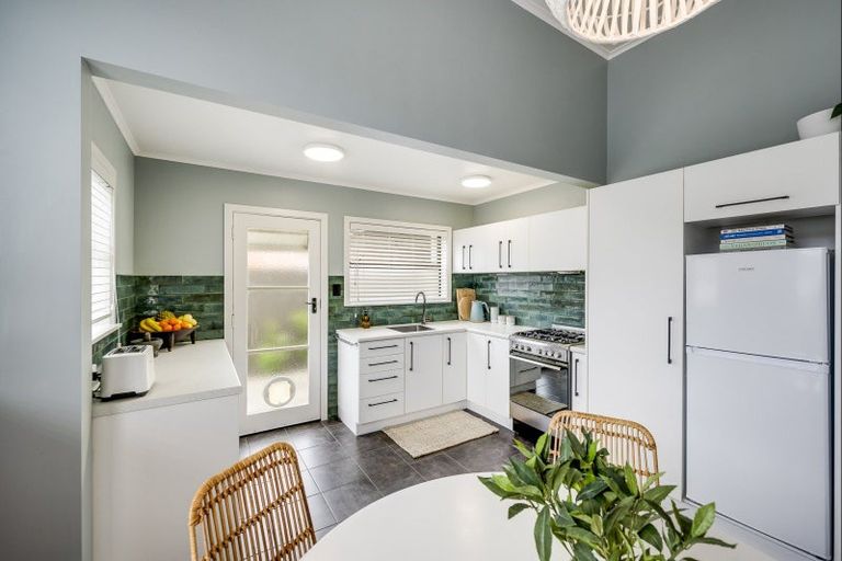 Photo of property in 11 Lever Street, Ahuriri, Napier, 4110