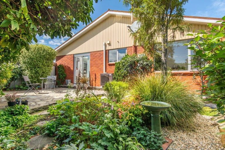 Photo of property in 16f Mure Street, Mosgiel, 9024