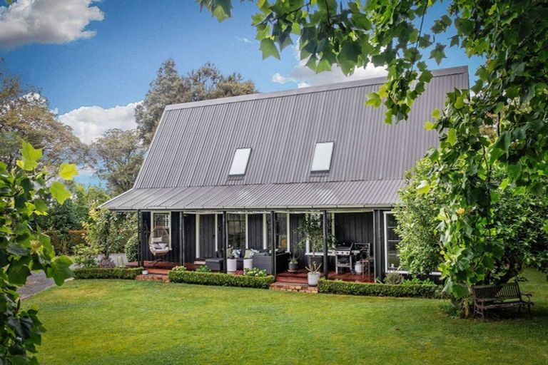 Photo of property in 63 Ahuroa Road, Puhoi, Warkworth, 0994