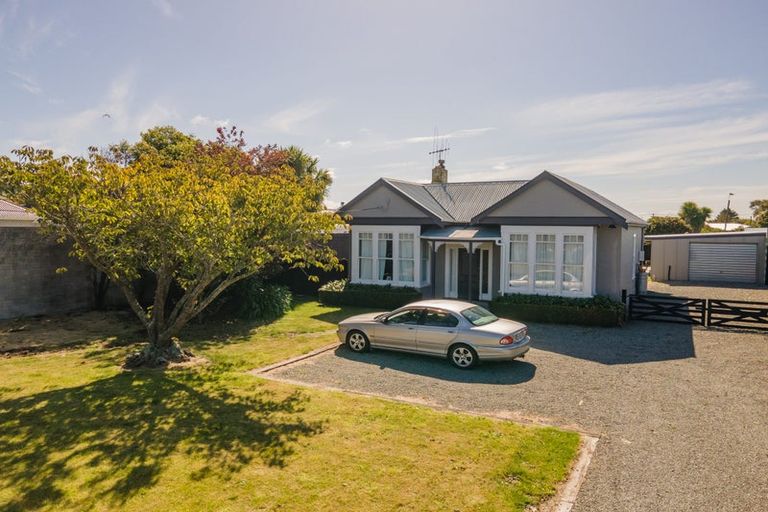 Photo of property in 2 Ettrick Street, Oamaru North, Oamaru, 9400