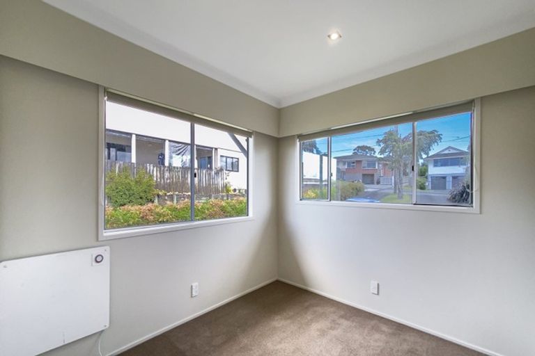 Photo of property in 211 Royal Road, Massey, Auckland, 0614