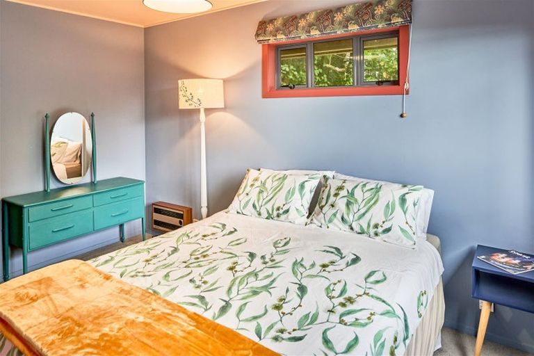 Photo of property in 8d Tawa Street, Eastbourne, Lower Hutt, 5013