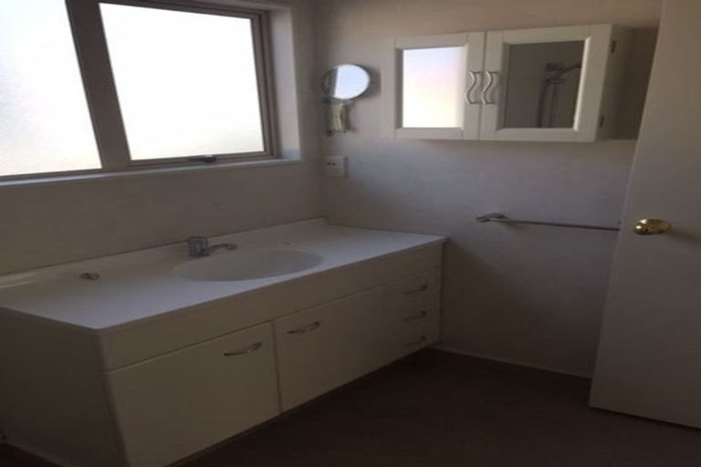 Photo of property in 6/28 Third Avenue, Tauranga, 3110