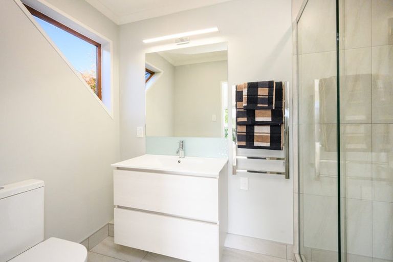 Photo of property in 281 Fitzherbert Avenue, West End, Palmerston North, 4410