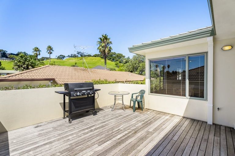 Photo of property in 19 Kestrel Heights, Arkles Bay, Whangaparaoa, 0932