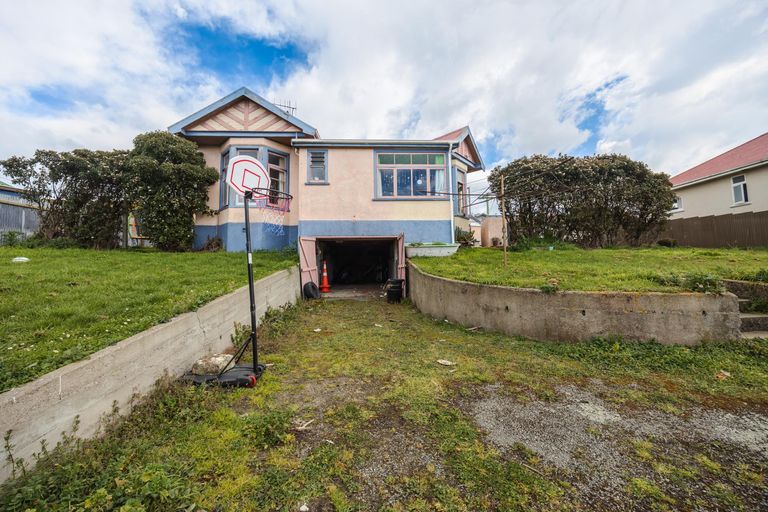 Photo of property in 23 Clyde Street, Oamaru North, Oamaru, 9400
