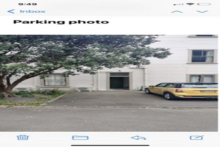 Photo of property in 8a Clermont Terrace, Kelburn, Wellington, 6012