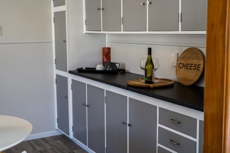 Photo of property in 12 Rifle Range Road, Dinsdale, Hamilton, 3204