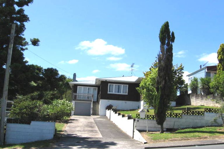 Photo of property in 94 Eskdale Road, Birkdale, Auckland, 0626