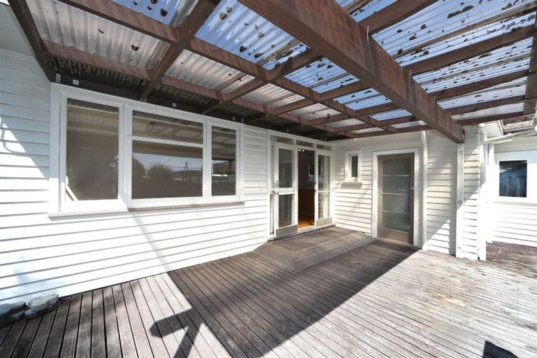 Photo of property in 214 Mayfair Avenue, Mayfair, Hastings, 4122