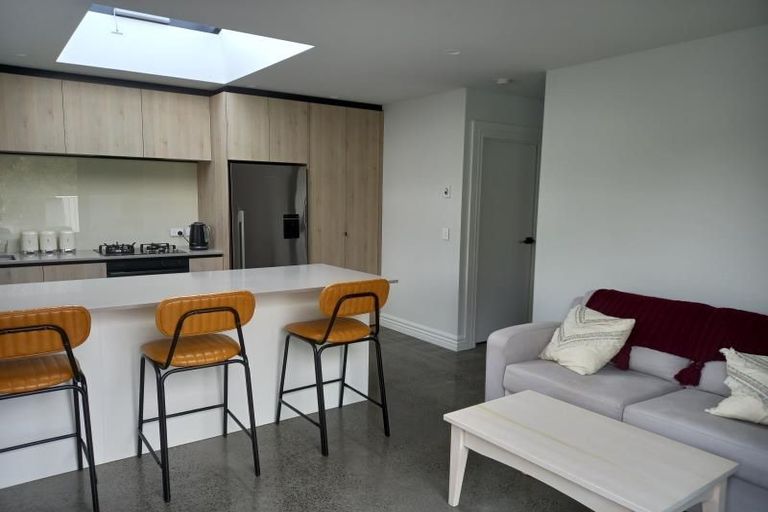 Photo of property in 39 Belt Road, Moturoa, New Plymouth, 4310