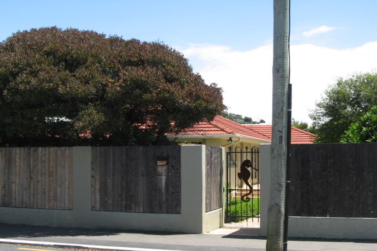 Photo of property in 8 Burgess Street, Sumner, Christchurch, 8081