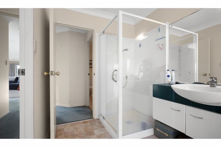 Photo of property in 25d King Street, Waiuku, 2123