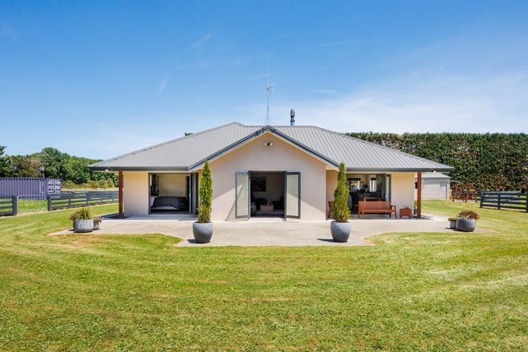 Photo of property in 118 Clevely Line, Bunnythorpe, Palmerston North, 4478