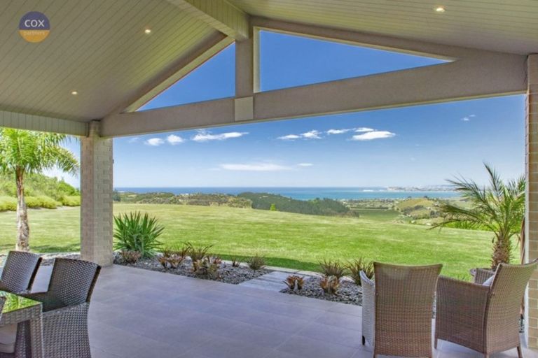 Photo of property in 123 Eskridge Drive, Eskdale, Napier, 4182