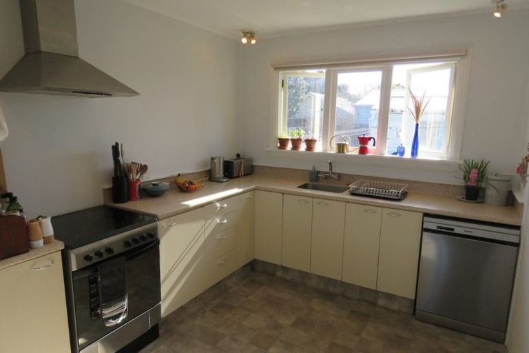 Photo of property in 65 Coopers Road, Dallington, Christchurch, 8061