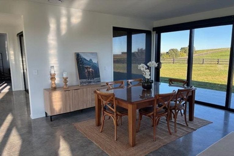 Photo of property in 29 Washer Road, Omata, New Plymouth, 4374