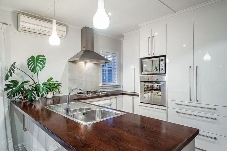 Photo of property in 3/22 Stanley Avenue, Milford, Auckland, 0620