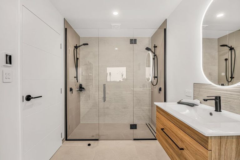 Photo of property in 16 Cam Mill Place, Rangiora, 7400