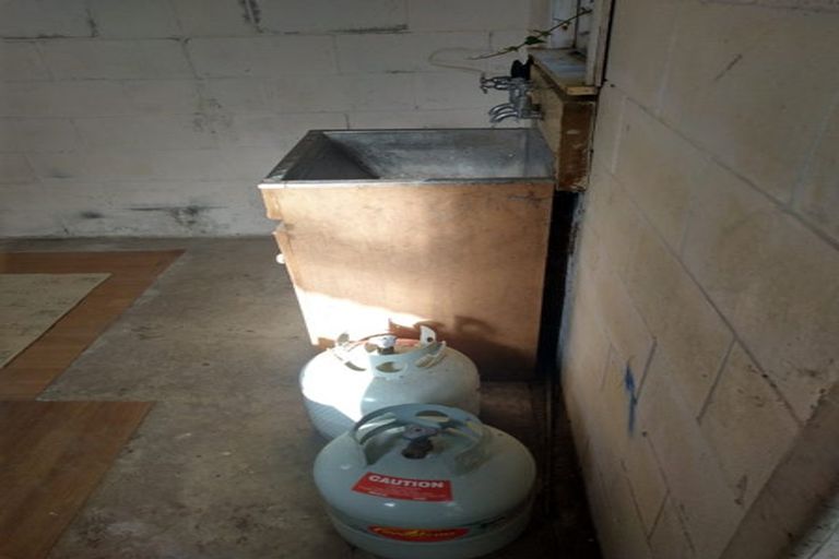 Photo of property in 271 Ohiro Road, Brooklyn, Wellington, 6021