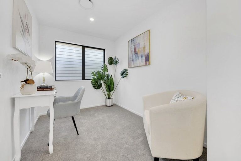 Photo of property in 15 Star Cross Road, Karaka, 2580
