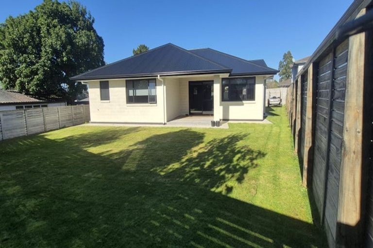 Photo of property in 93d Sandspit Road, Waiuku, 2123