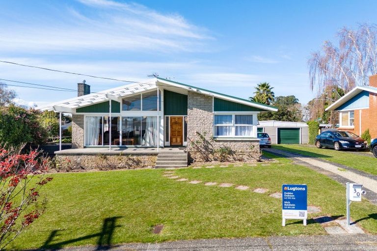 Photo of property in 30 Garden Heights Avenue, Glenview, Hamilton, 3206