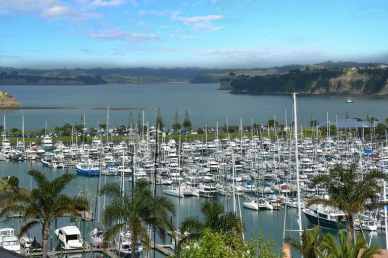 Photo of property in 52 Nautilus Drive, Gulf Harbour, Whangaparaoa, 0930