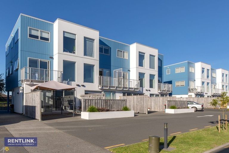 Photo of property in 31 Reynolds Place, Papamoa Beach, Papamoa, 3118