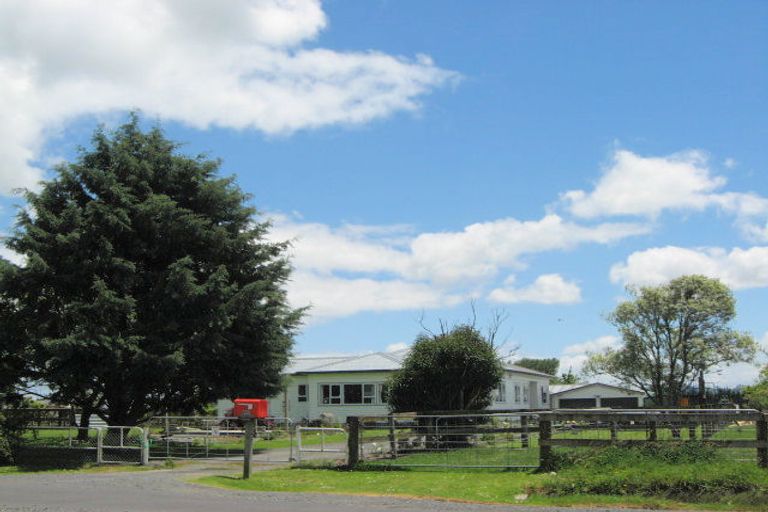 Photo of property in 807 Papakura-clevedon Road, Ardmore, Papakura, 2582