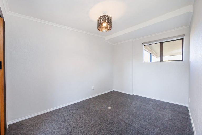 Photo of property in 4/521 Featherston Street, Roslyn, Palmerston North, 4414