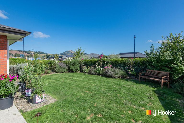 Photo of property in 1 Carrick Place, Mosgiel, 9024