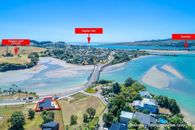 Photo of property in 5 Rangitahi Road, Raglan, 3225