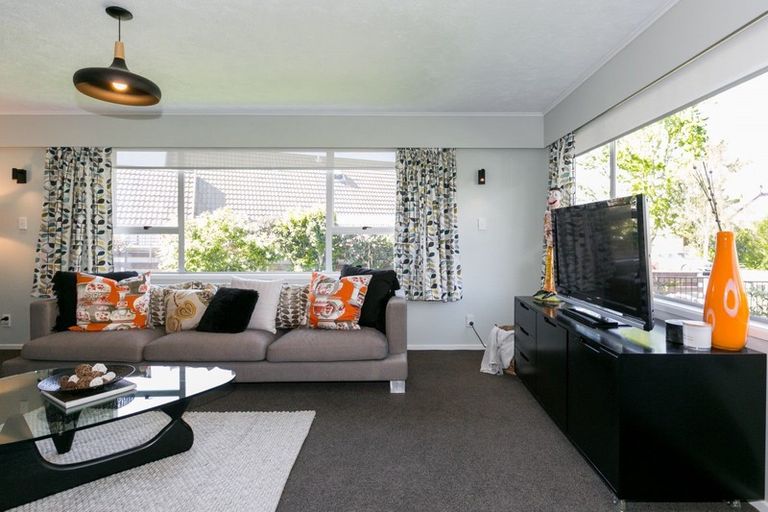 Photo of property in 14 Moorhouse Street, Taradale, Napier, 4112