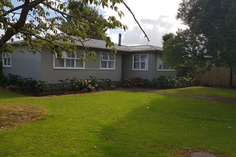 Photo of property in 59 Dominion Road, Papakura, 2110