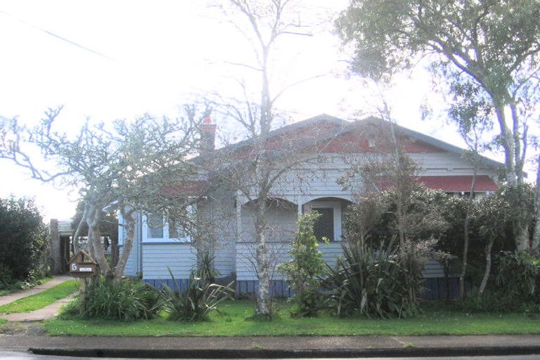 Photo of property in 5 Shortland Street, Regent, Whangarei, 0112