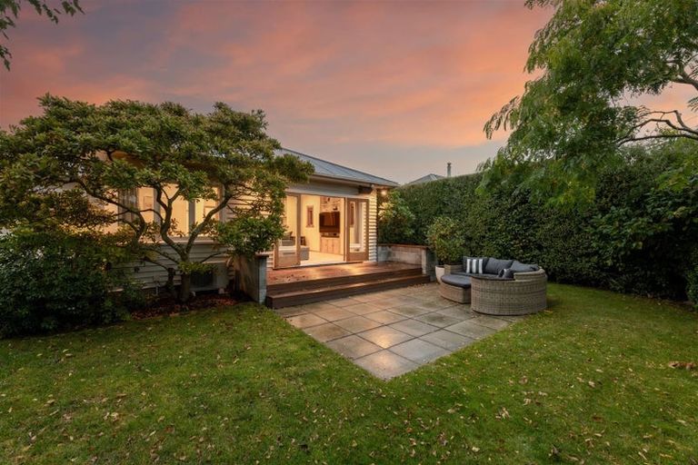 Photo of property in 260 Ilam Road, Burnside, Christchurch, 8053