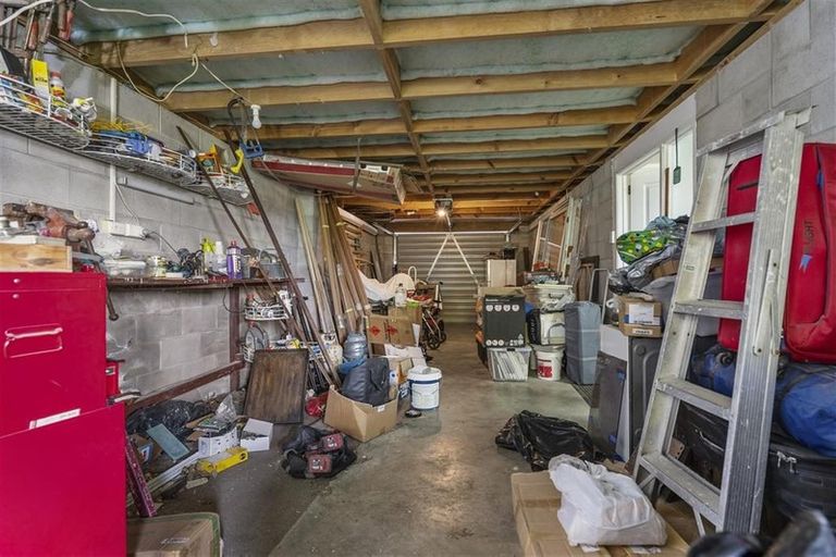 Photo of property in 116 Te Haumi Drive, Paihia, 0200