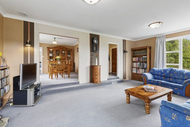 Photo of property in 25 Collier Avenue, Karori, Wellington, 6012