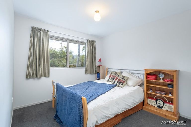 Photo of property in 63 Mount Marua Way, Timberlea, Upper Hutt, 5018