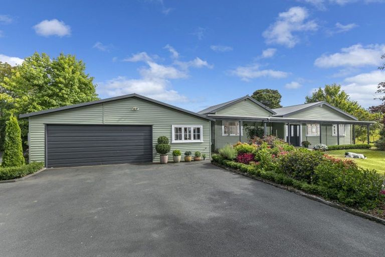 Photo of property in 33 Cable Road, Waimauku, 0881