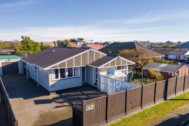 Photo of property in 42 Jutland Street, North New Brighton, Christchurch, 8083